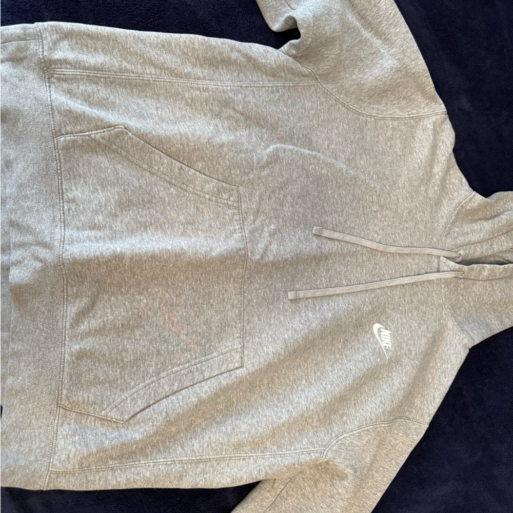 Nike Heather Gray Sweatshirt